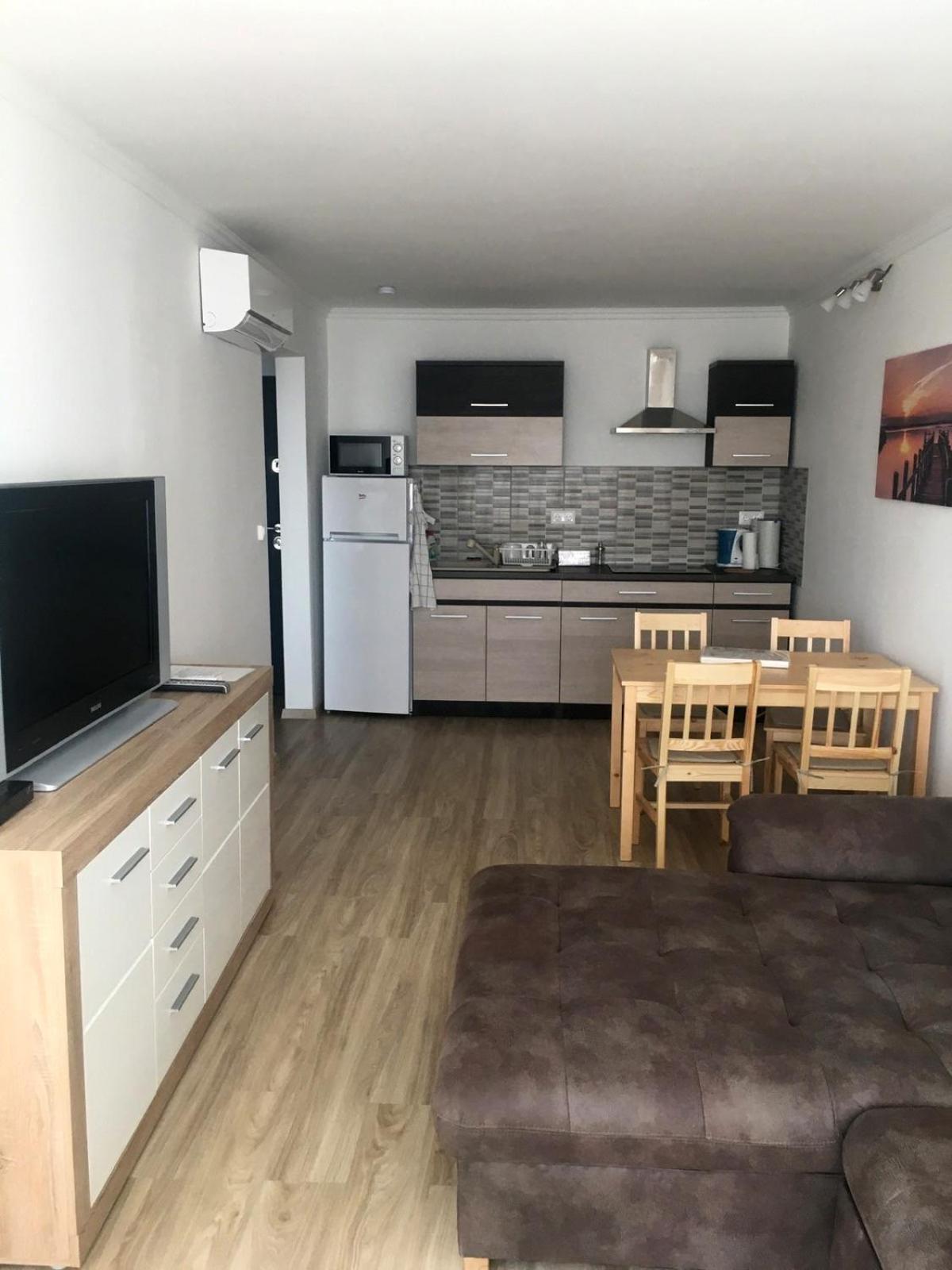 Cadet Holiday Apartman Ezuestpart Siófok Eksteriør bilde